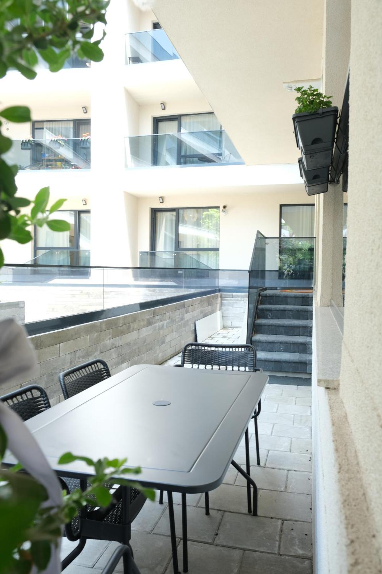 Bucharest Booking Apartments-Self Check-In Buitenkant foto